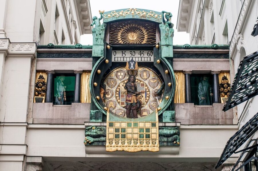Vienna: Romantic Old Town 2-Hour Discovery Tour - Who should book this Vienna walk?