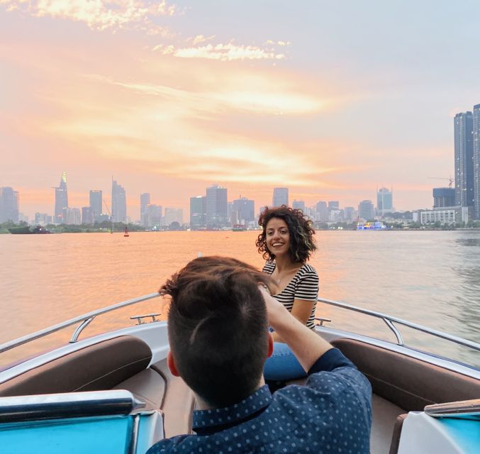VIP Tour Enjoy Romantic Sunset by Speed Boat Free Cocktail - Why this two-hour Saigon River trip works for couples