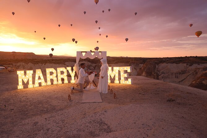 Wedding Proposal and Photoshoot with Hot Air Balloons - The value of the $187.60 group price