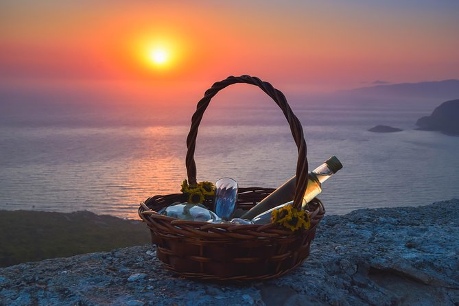 Wine Tasting and Romantic sunset in Monolithos - The route, vehicle, and private format