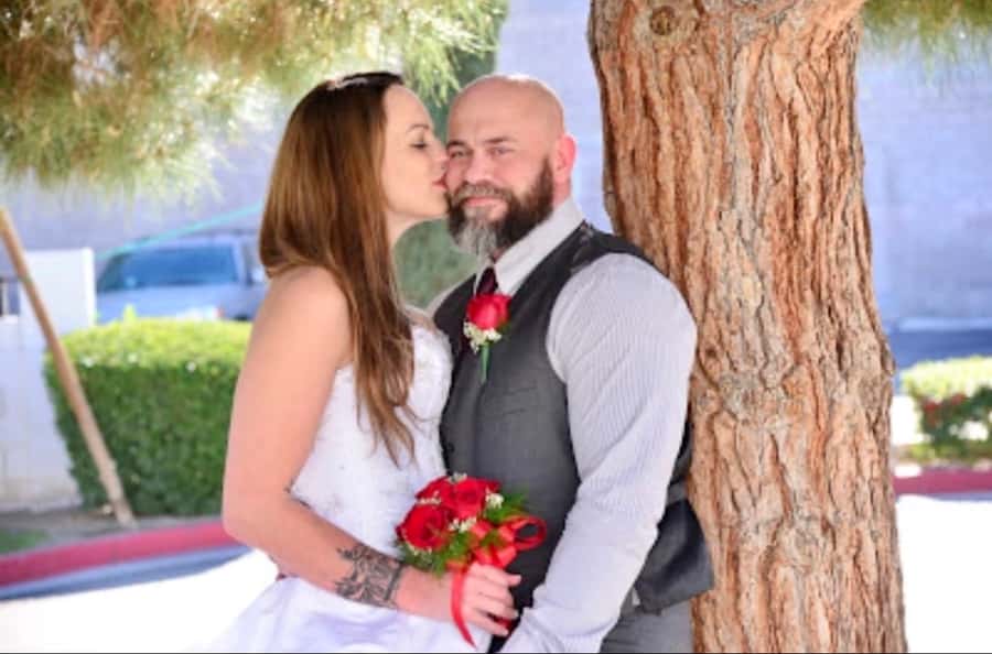 World-Famous Drive-Up Wedding in Las Vegas - Who will enjoy this Las Vegas wedding
