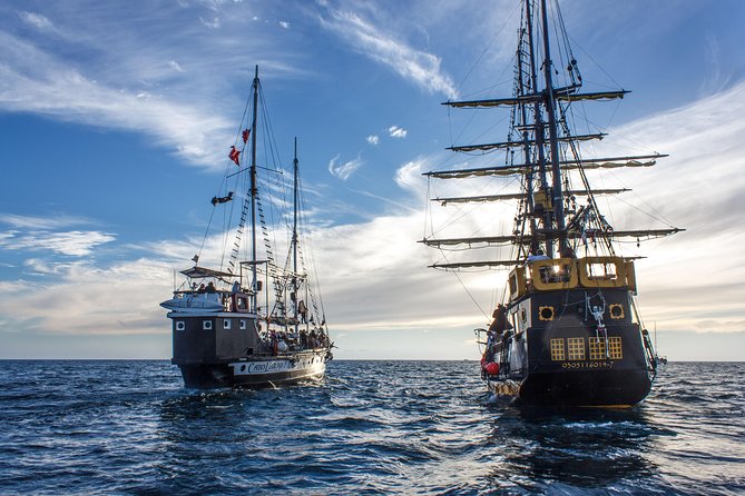 Yo Ho Pirate Sunset Dinner Cruise in Cabo San Lucas - El Arco: the photo stop worth planning around