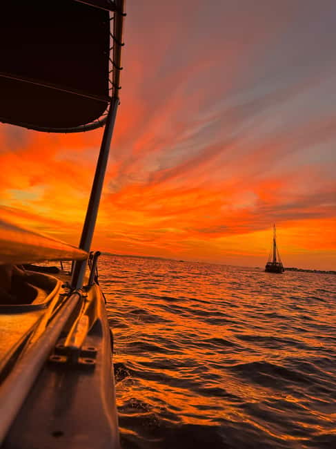 Zadar: Romantic Luxury Sunset Boat Tour with Aperol Spritz - Old Town views from the water