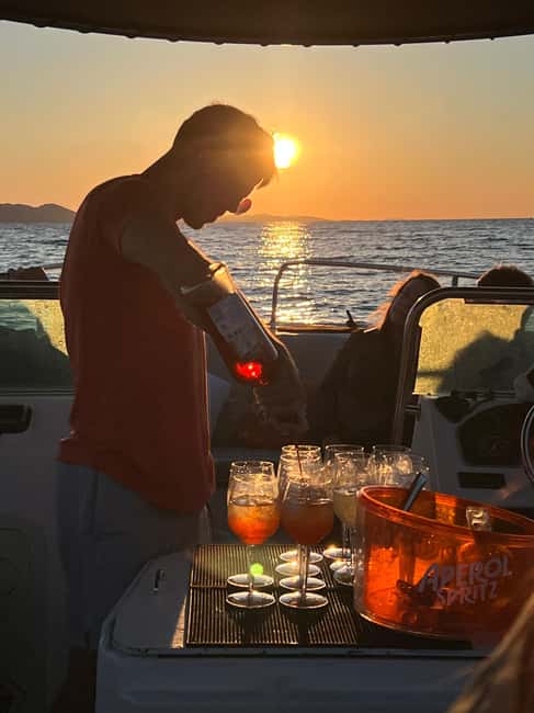 Zadar: Romantic, Luxury Sunset Boat Tour with Aperol Spritz - Weather, Timing, and Small Practical Details
