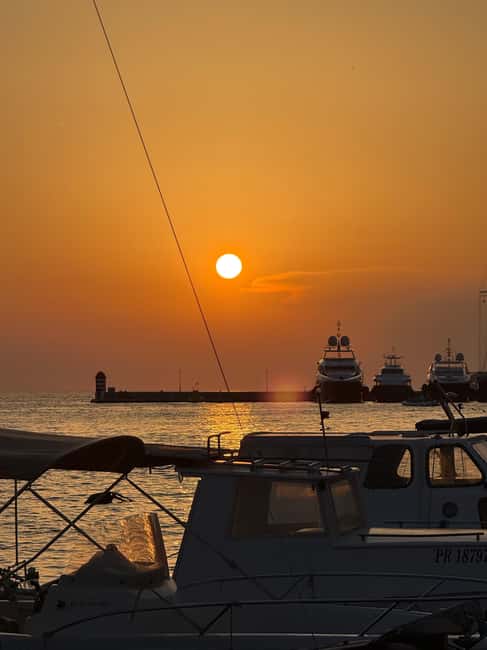 Zadar: Romantic Sunset Boat Tour with Champagne - Why Zadar’s sunset works better from the water